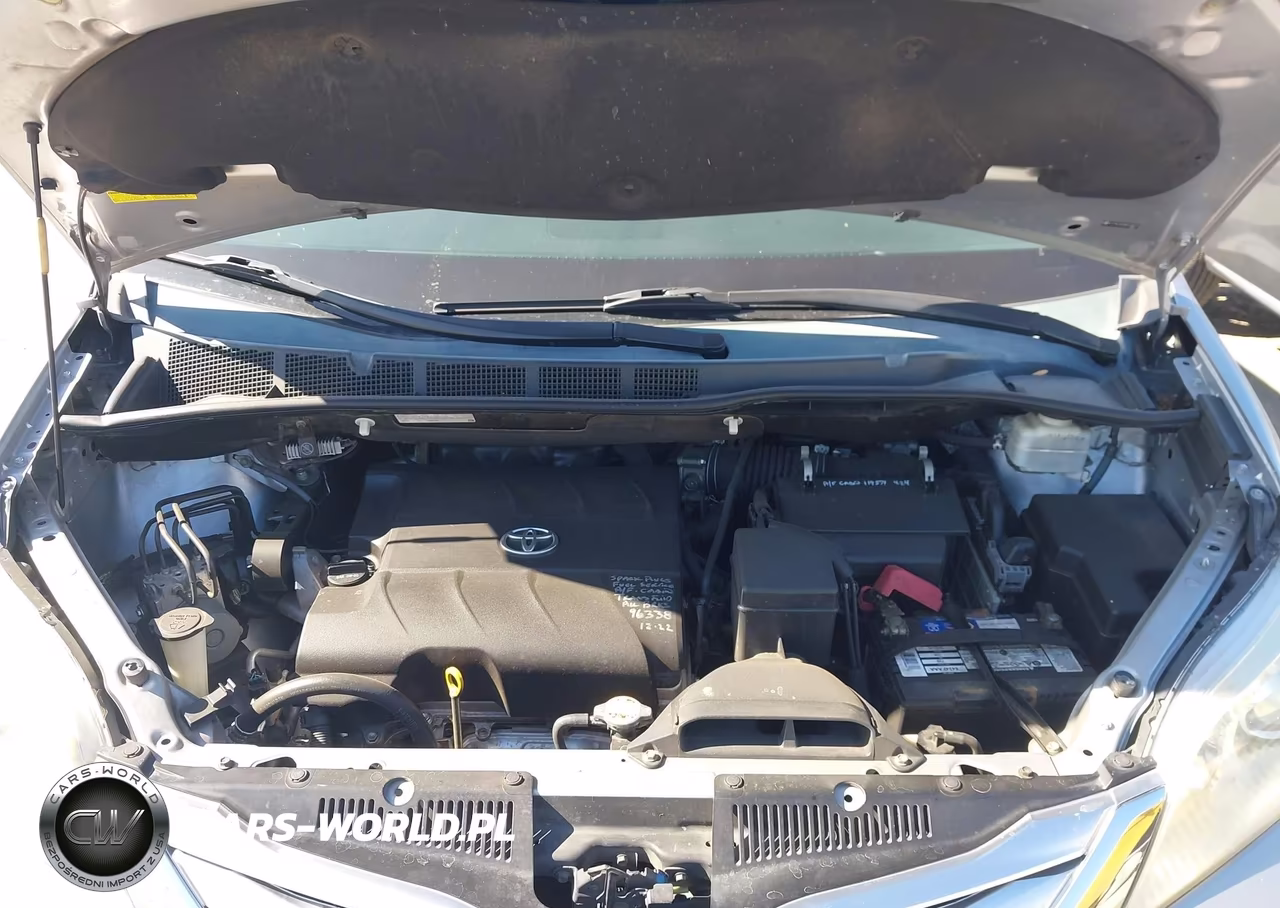 2011 Toyota Sienna Limited V6 VIN:5TDYK3DC9BS029791 - 10