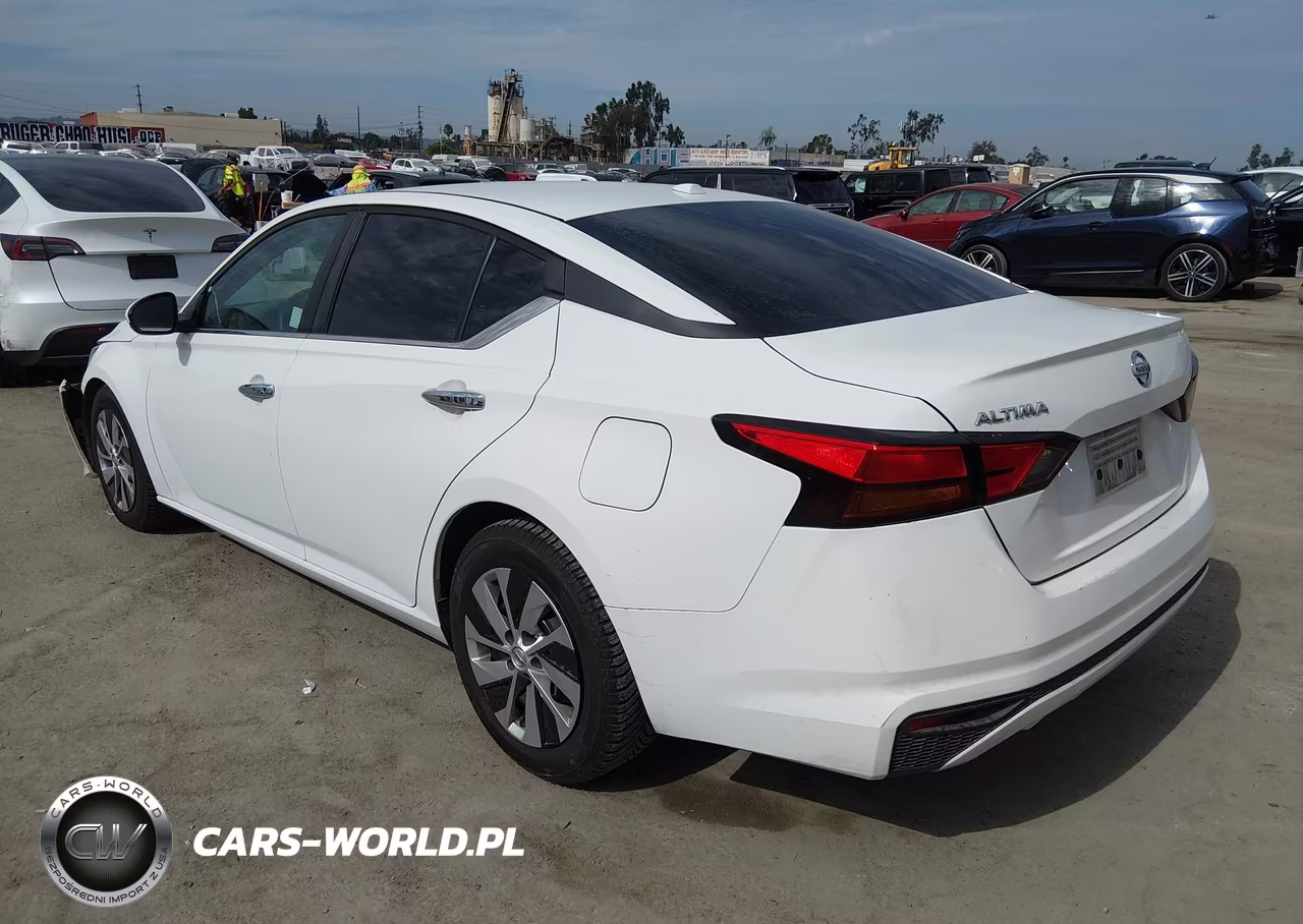 2019 Nissan Altima 2.5 S VIN:1N4BL4BV3KN324183 - 3