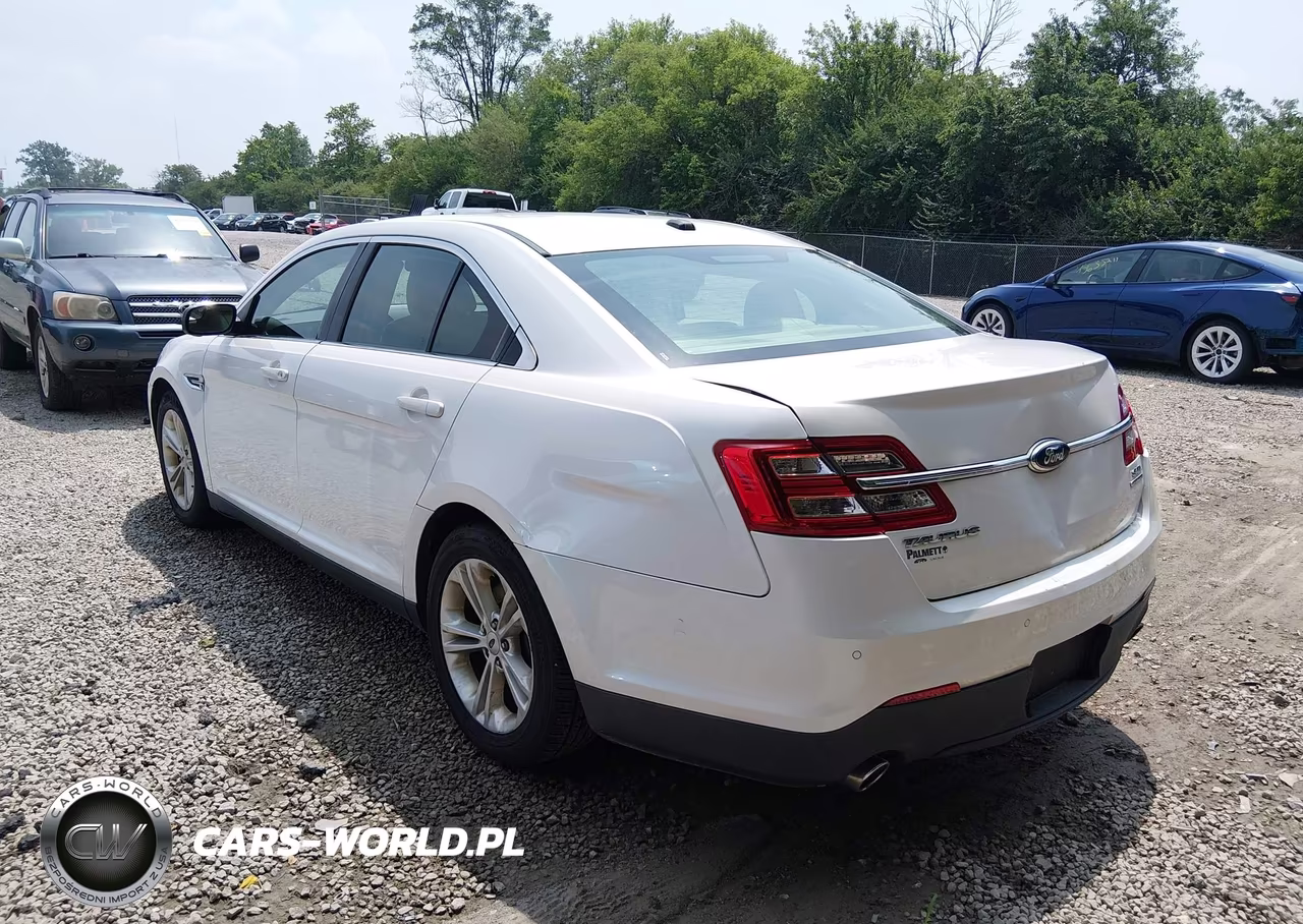 2013 Ford Taurus Sel VIN:1FAHP2E81DG168385 - 3