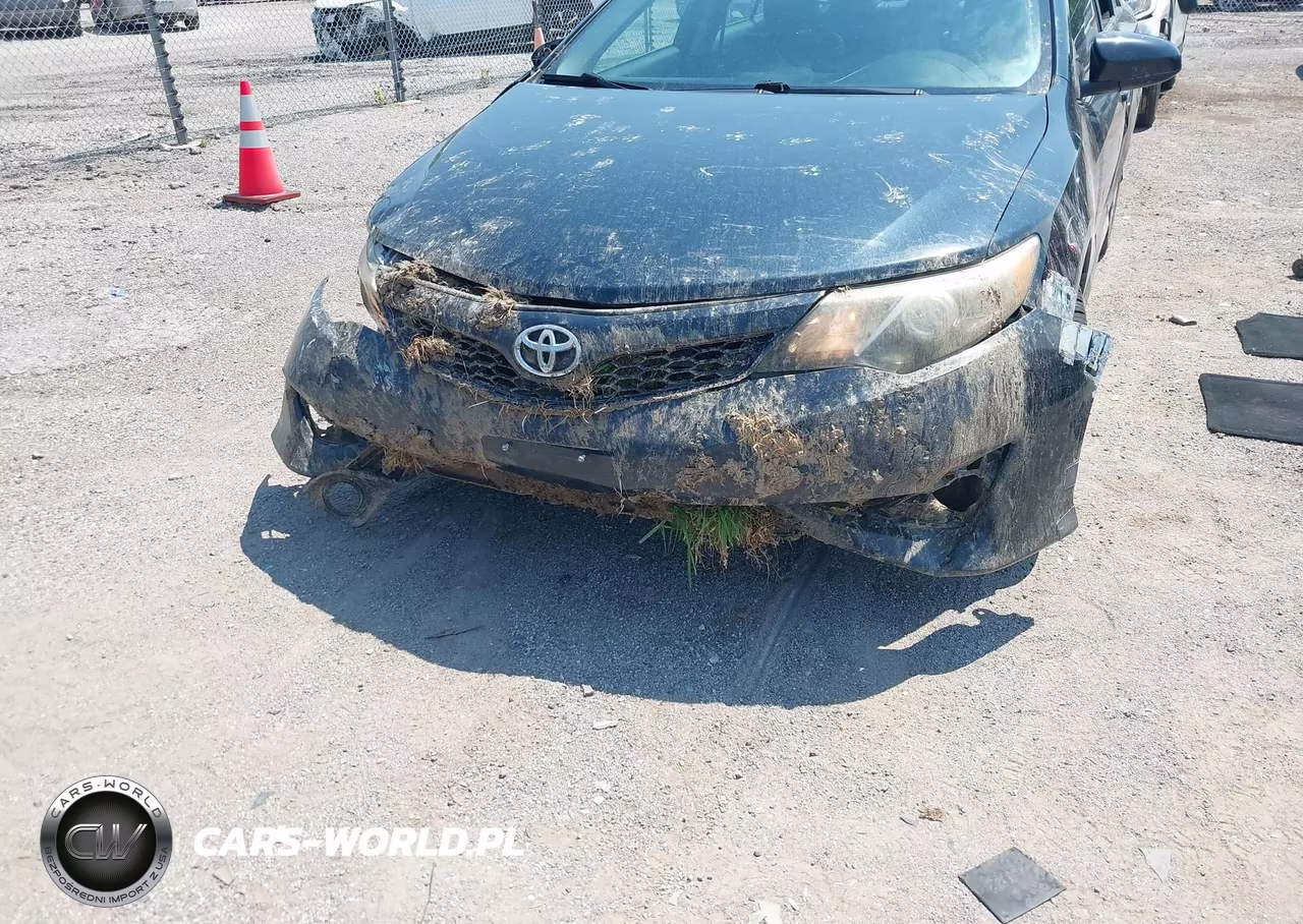2014 Toyota Camry Se VIN:4T1BF1FK3EU870780 - 6