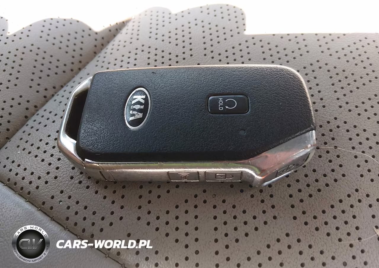 2021 Kia Sorento S VIN:5XYRLDLC8MG022596 - 11