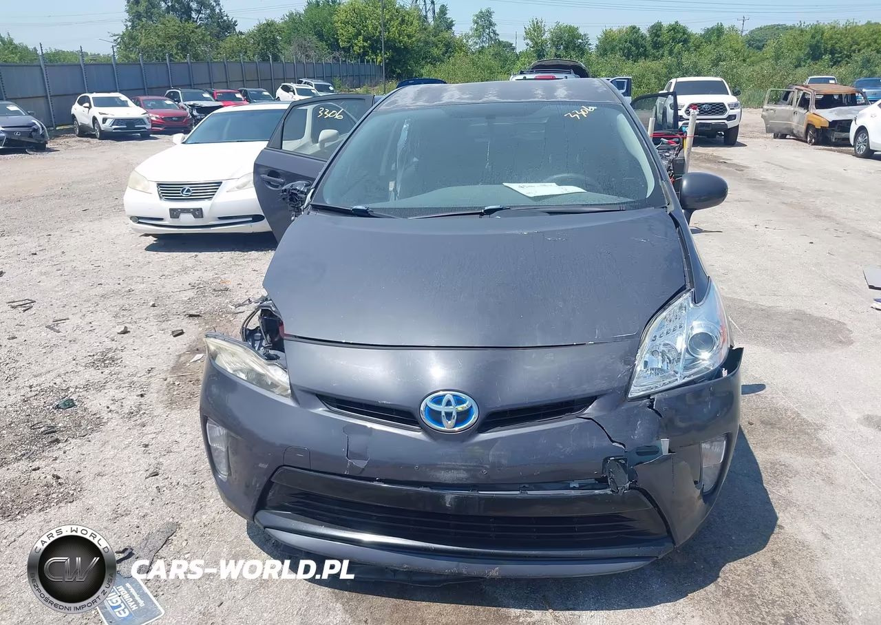 2012 Toyota Prius Two VIN:JTDKN3DUXC5418338 - 13