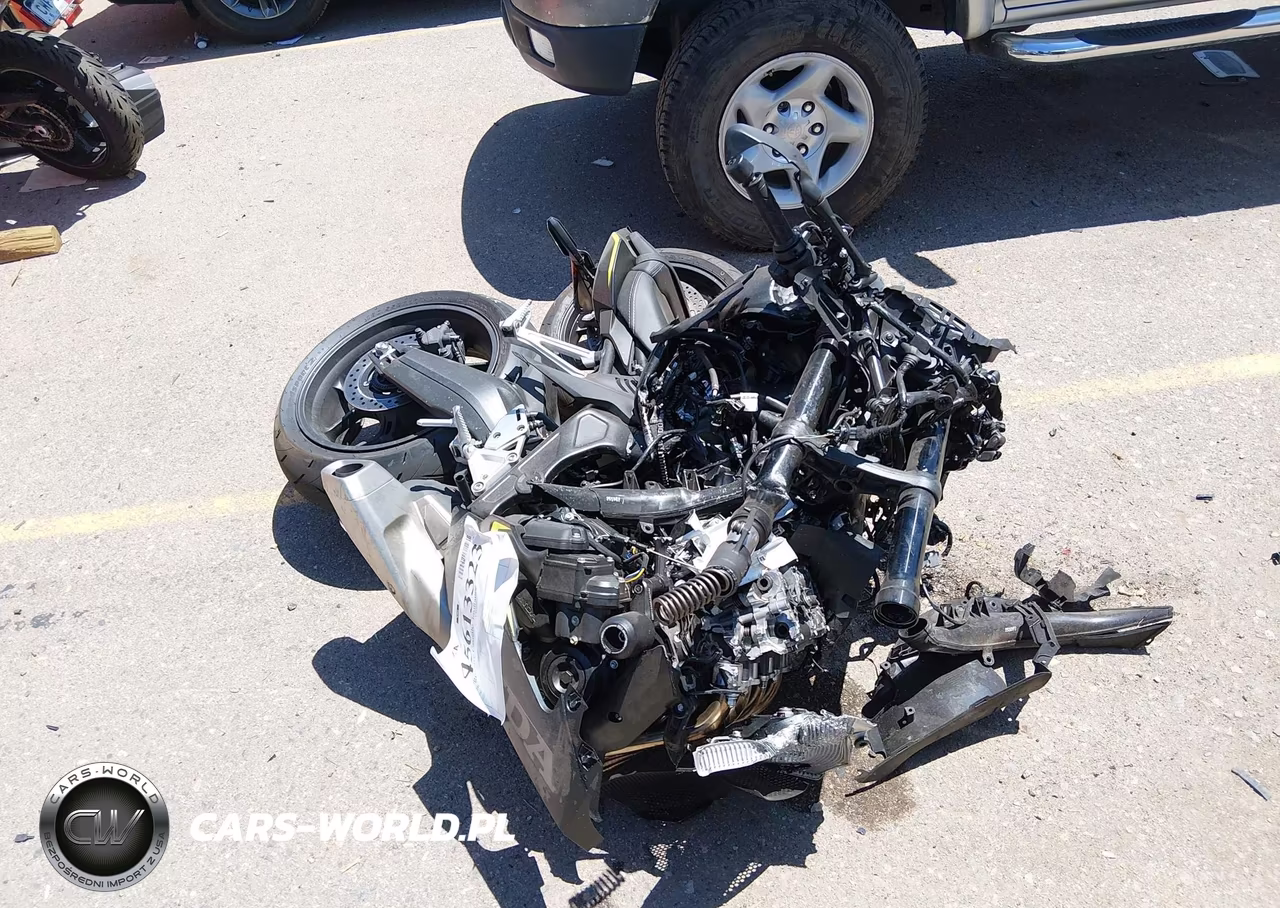 2026 Honda Cbr650 R VIN:MLHRH155XT5200253 - 1