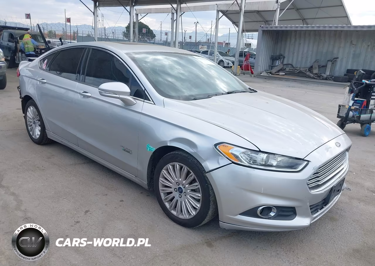 2016 Ford Fusion Energi Se Luxury – zdjęcie 1 z 21
