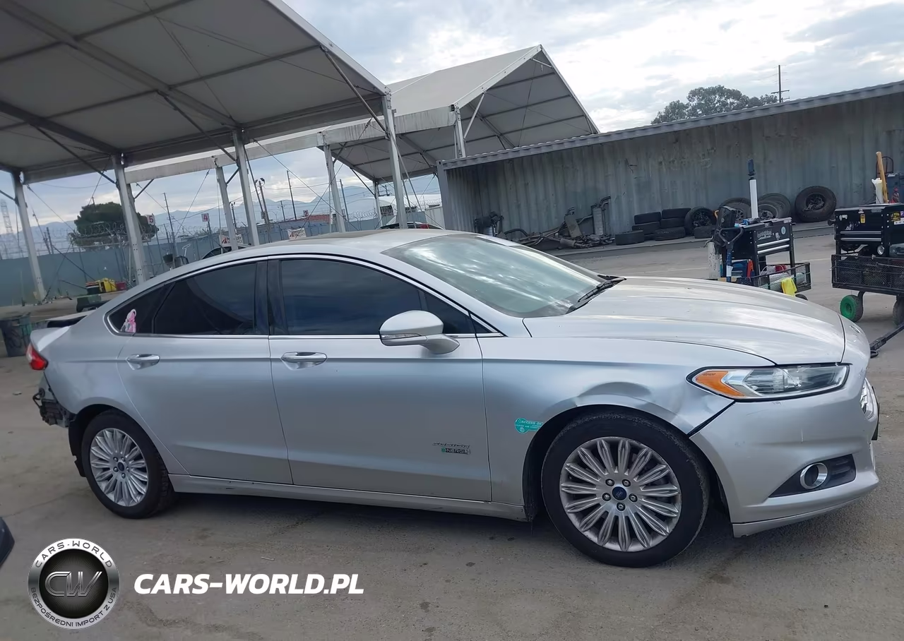 2016 Ford Fusion Energi Se Luxury VIN:3FA6P0PU9GR305043 - 18