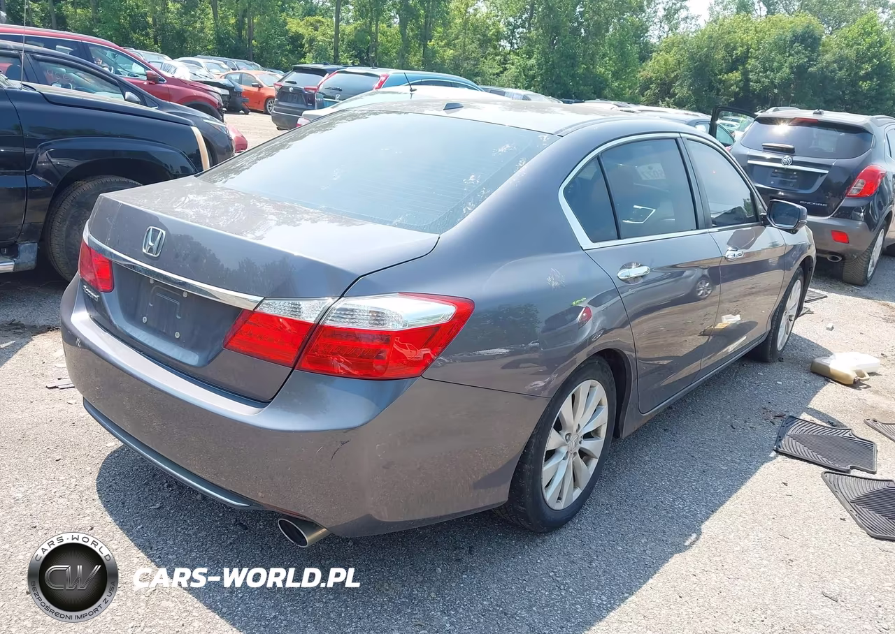2015 Honda Accord Ex-L VIN:1HGCR2F81FA183733 - 4