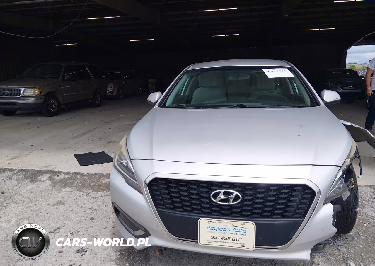 2016 Hyundai Sonata Hybrid Se VIN:KMHE24L16GA038750 - 12