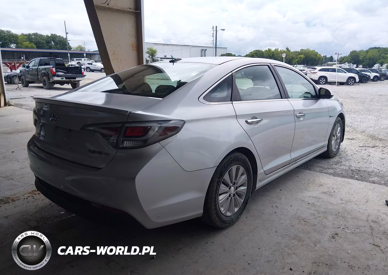 2016 Hyundai Sonata Hybrid Se VIN:KMHE24L16GA038750 - 4