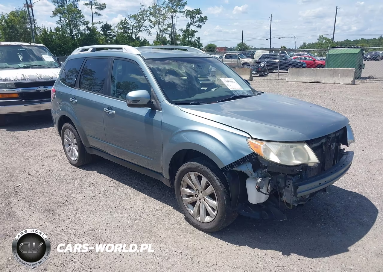 2011 Subaru Forester 2.5X Touring – zdjęcie 1 z 16