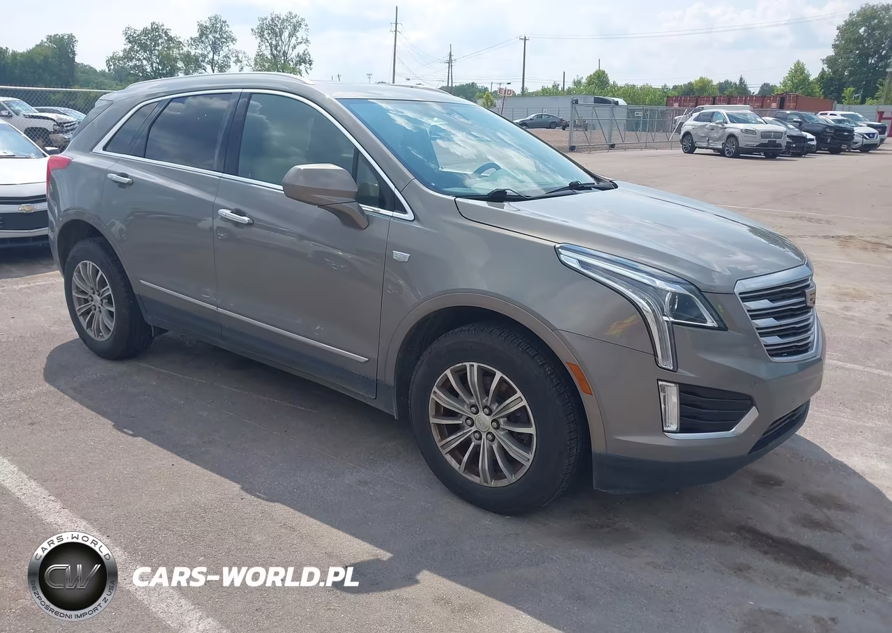 2017 Cadillac Xt5 Luxury – zdjęcie 1 z 17