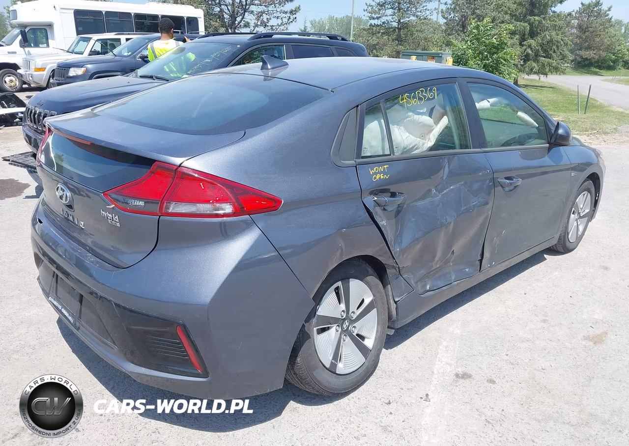 2019 Hyundai Ioniq Hybrid Blue VIN:KMHC65LC2KU134482 - 4