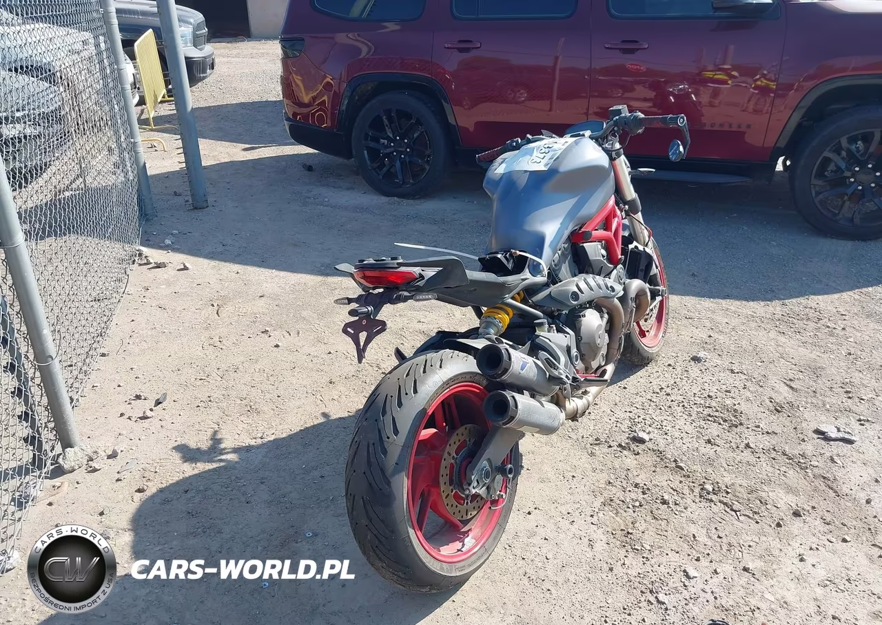 2017 Ducati Monster 821 VIN:ZDM1RBTSXHB023406 - 4
