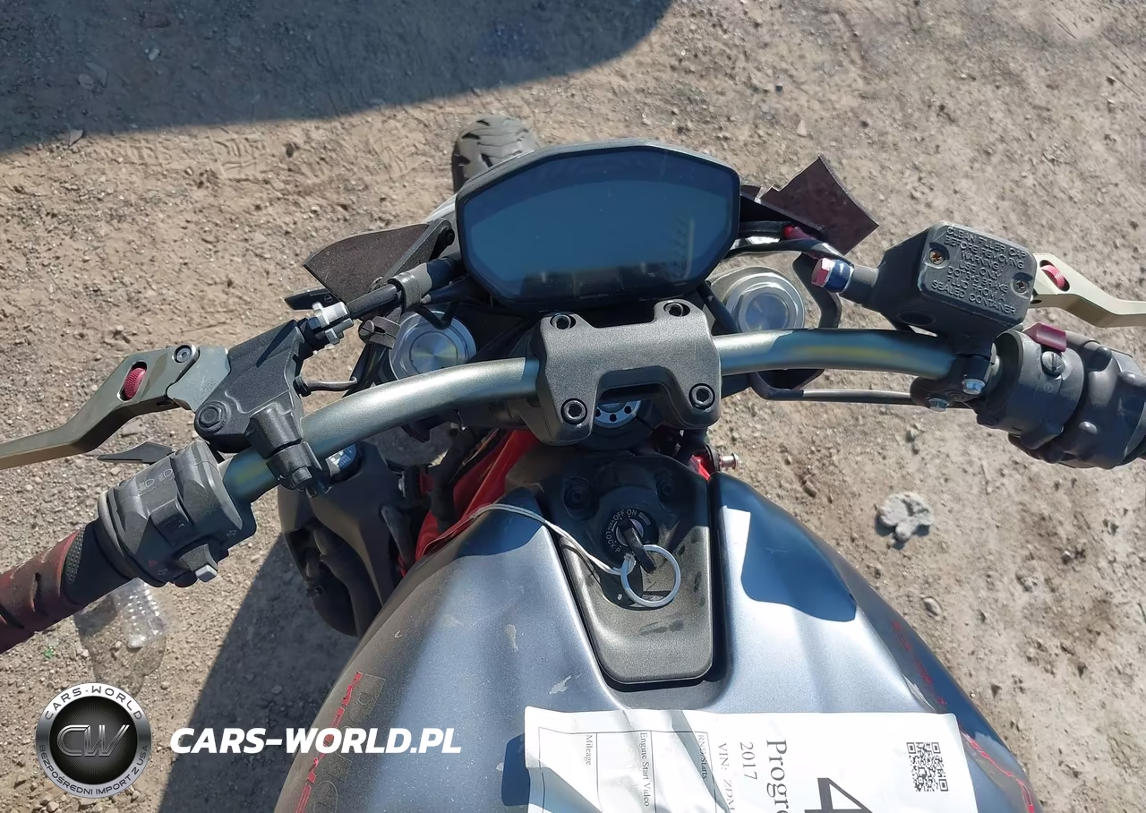 2017 Ducati Monster 821 VIN:ZDM1RBTSXHB023406 - 7