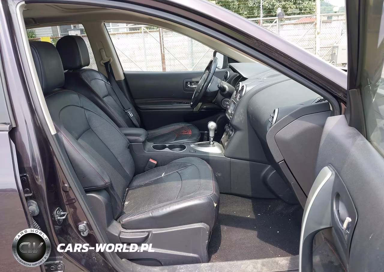 2011 Nissan Rogue Sv VIN:JN8AS5MV5BW310392 - 5