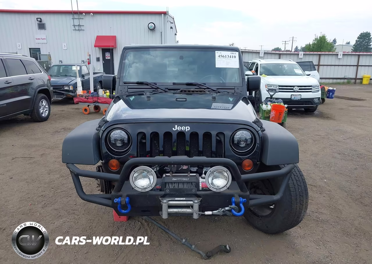 2010 Jeep Wrangler Unlimited Sport VIN:1J4BA3H15AL101775 - 13