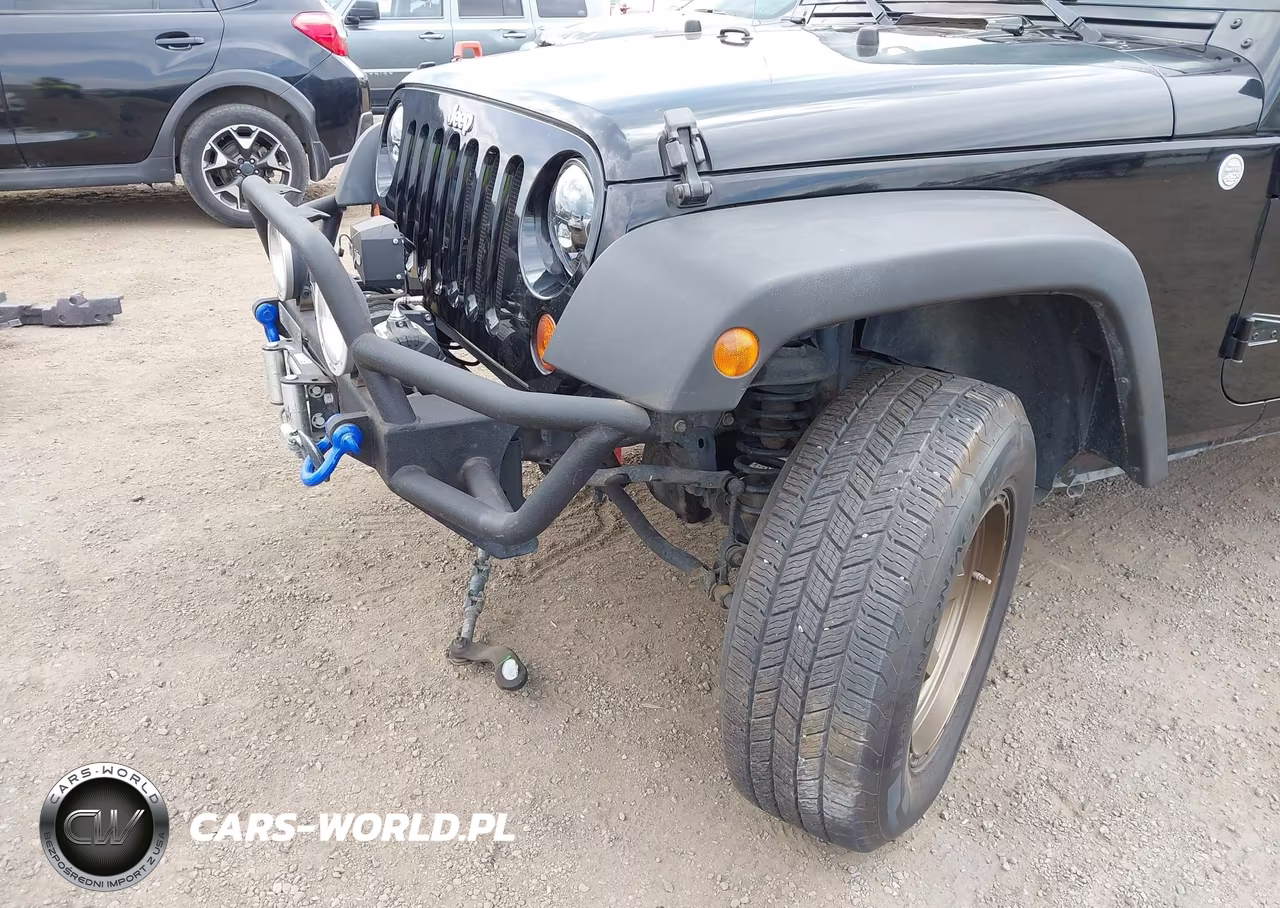 2010 Jeep Wrangler Unlimited Sport VIN:1J4BA3H15AL101775 - 6