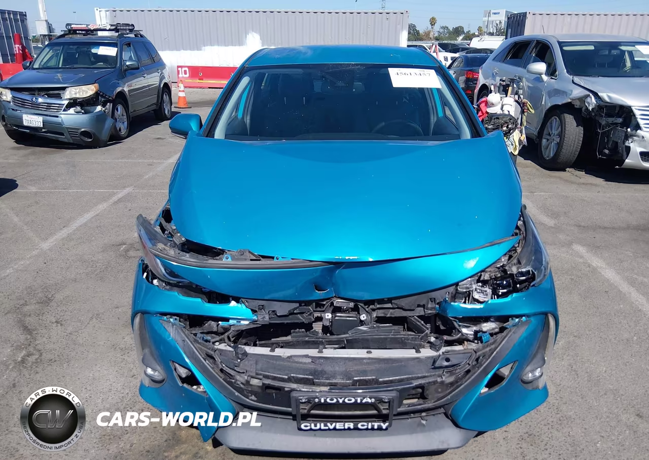 2020 Toyota Prius Prime Limited VIN:JTDKARFP6L3137350 - 12