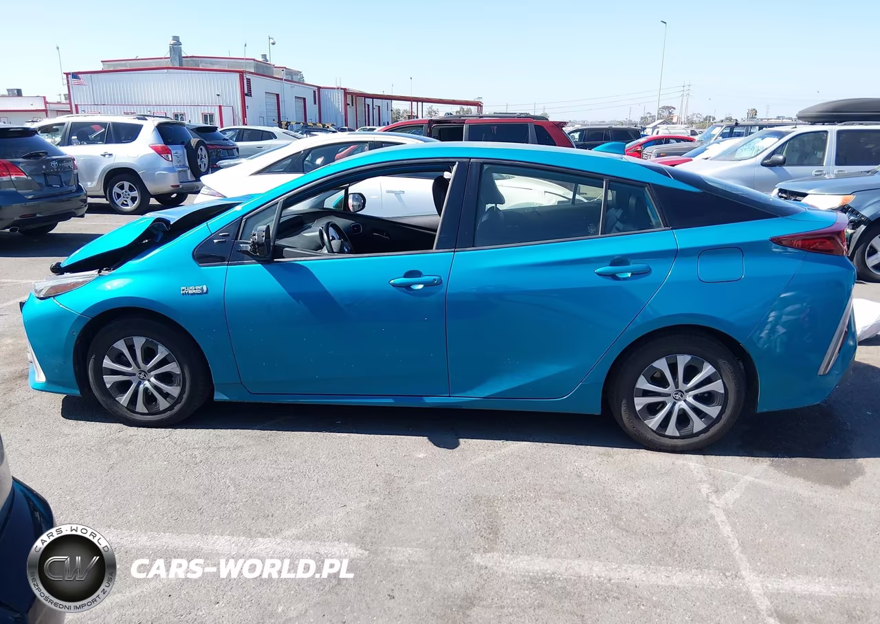 2020 Toyota Prius Prime Limited VIN:JTDKARFP6L3137350 - 14