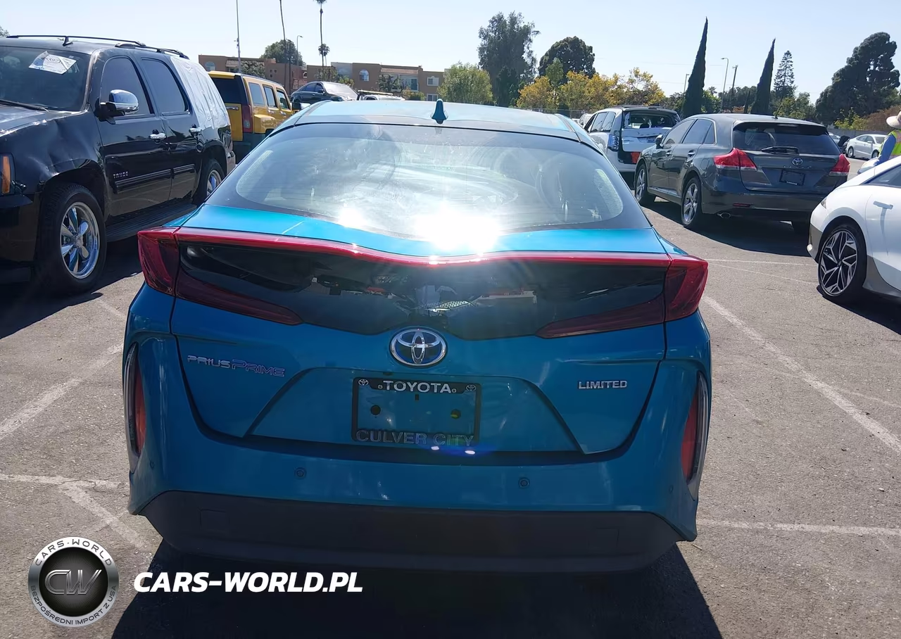 2020 Toyota Prius Prime Limited VIN:JTDKARFP6L3137350 - 16