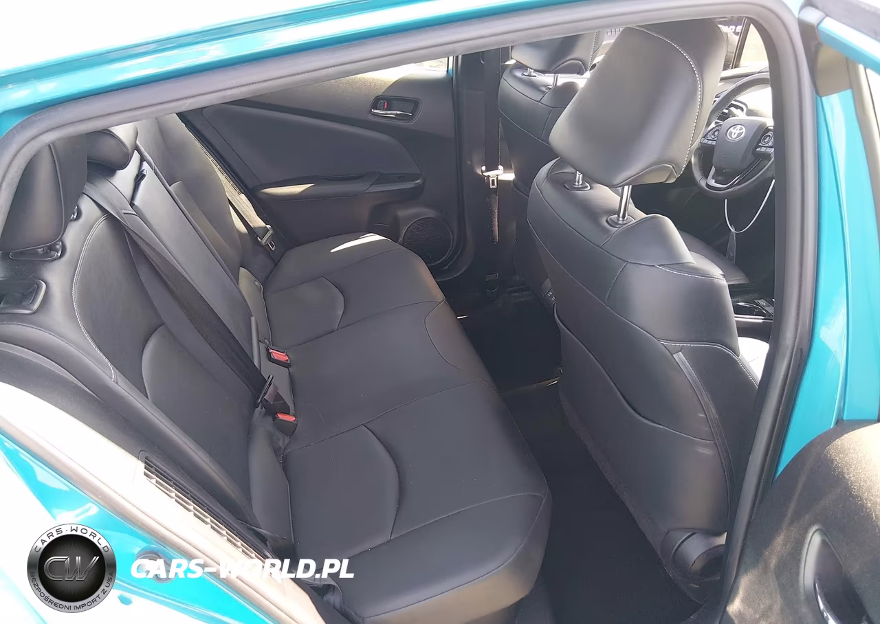 2020 Toyota Prius Prime Limited VIN:JTDKARFP6L3137350 - 8