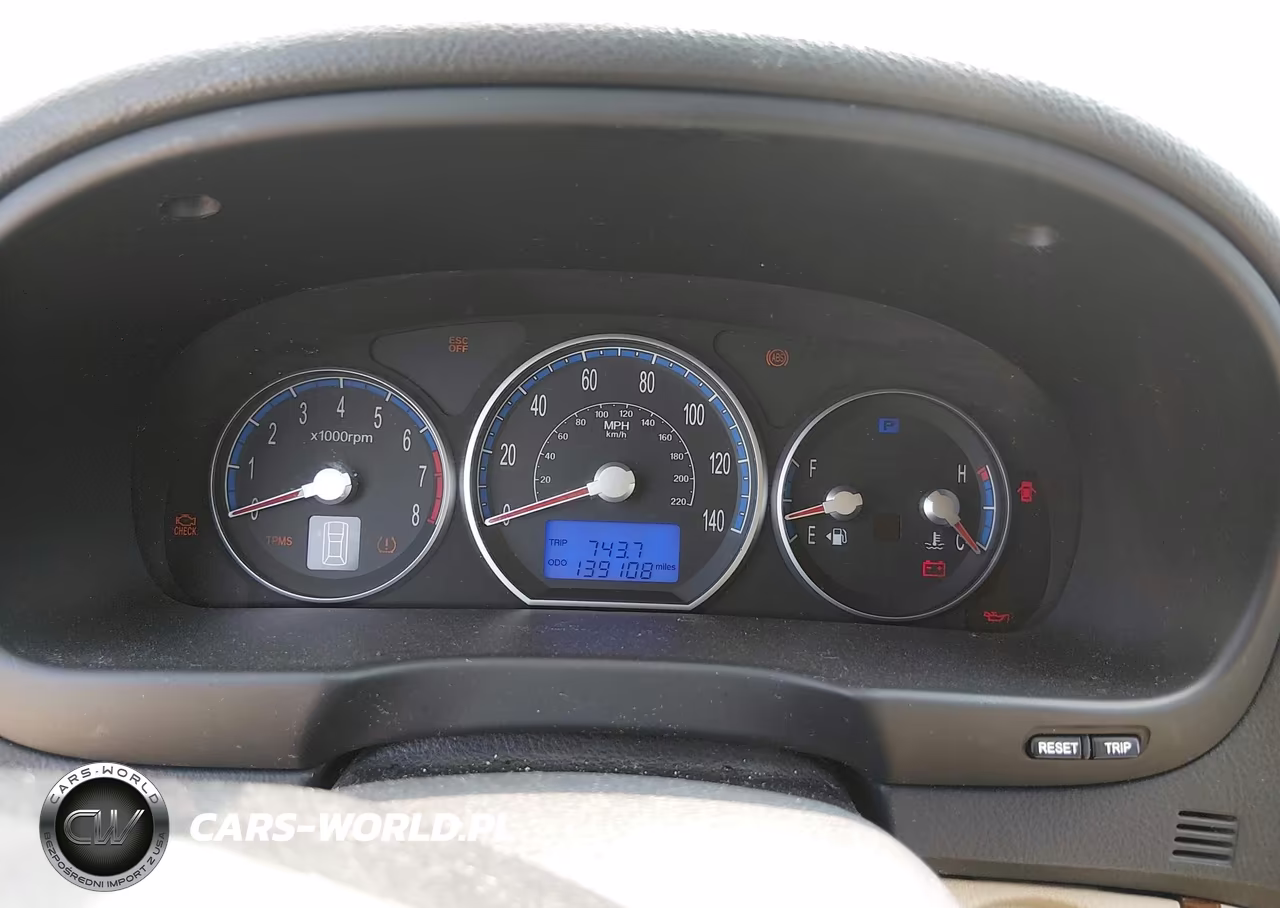 2008 Hyundai Santa Fe Gls VIN:5NMSG13DX8H204681 - 7