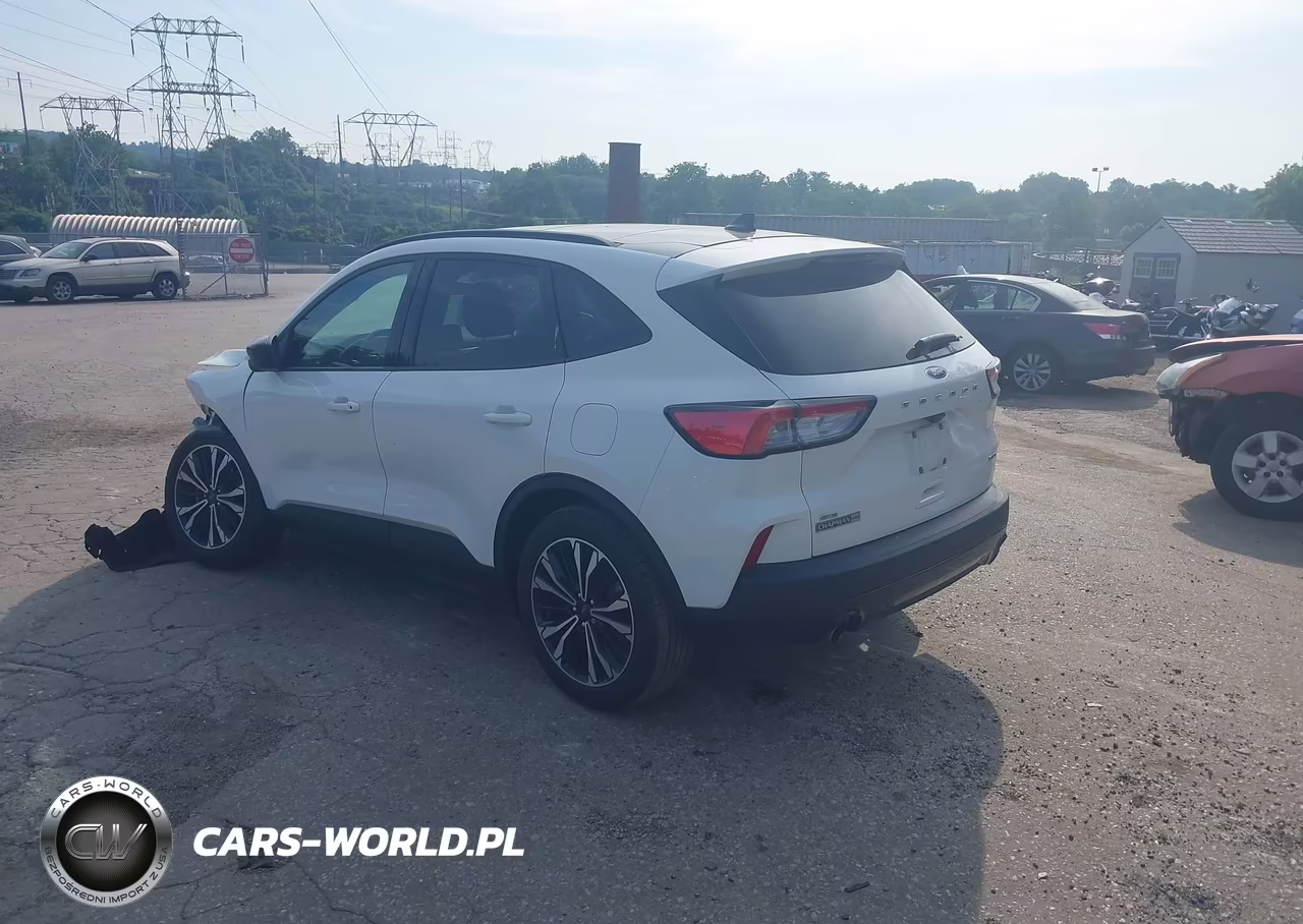 2021 Ford Escape Se VIN:1FMCU9G67MUB07055 - 3
