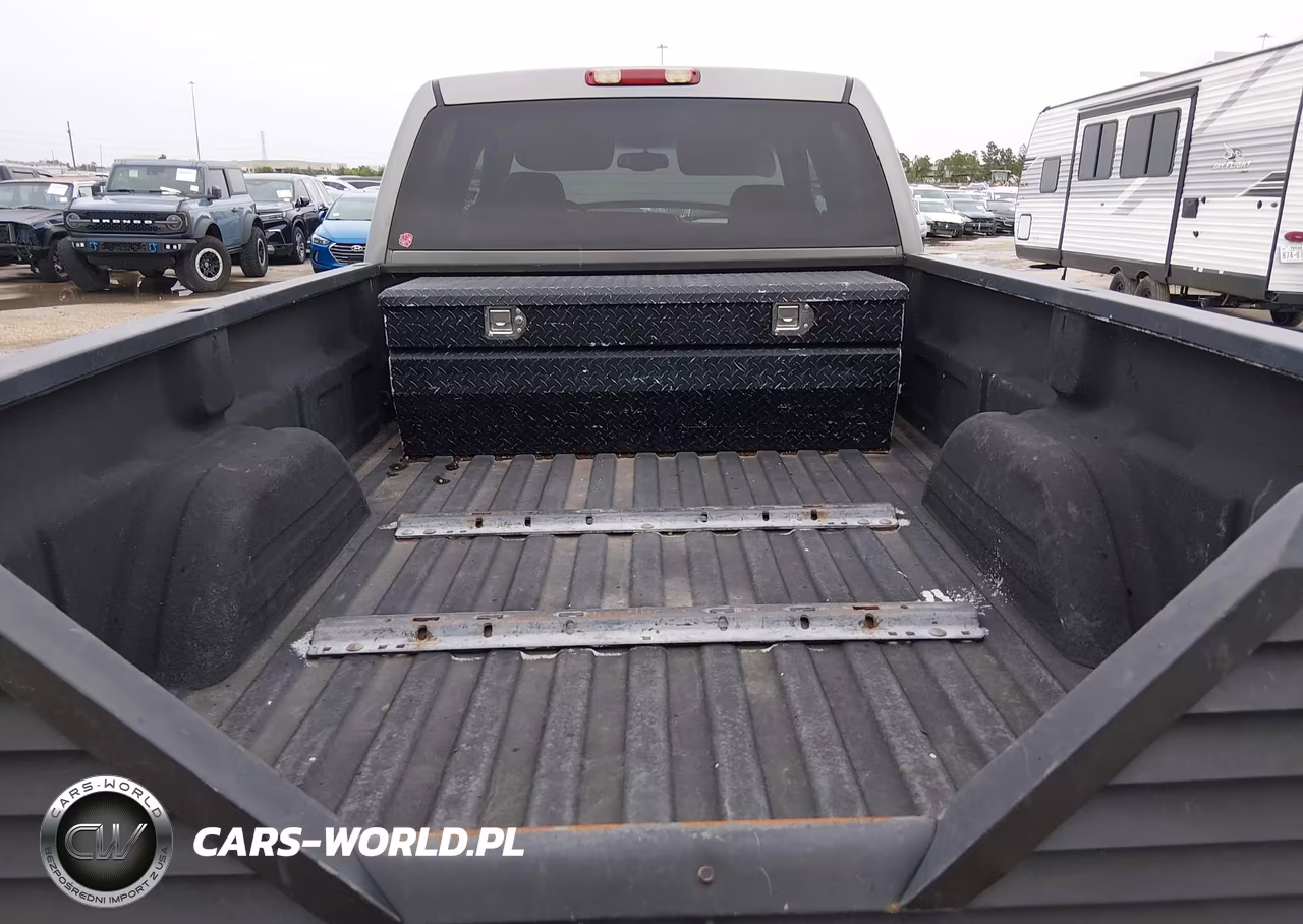 2007 Chevrolet Silverado 3500 Classic Lt2 VIN:1GBJC33D37F170702 - 6