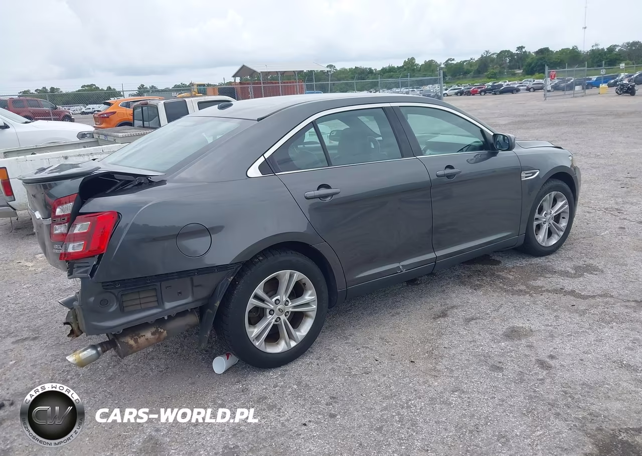 2015 Ford Taurus Sel VIN:1FAHP2E81FG198988 - 4