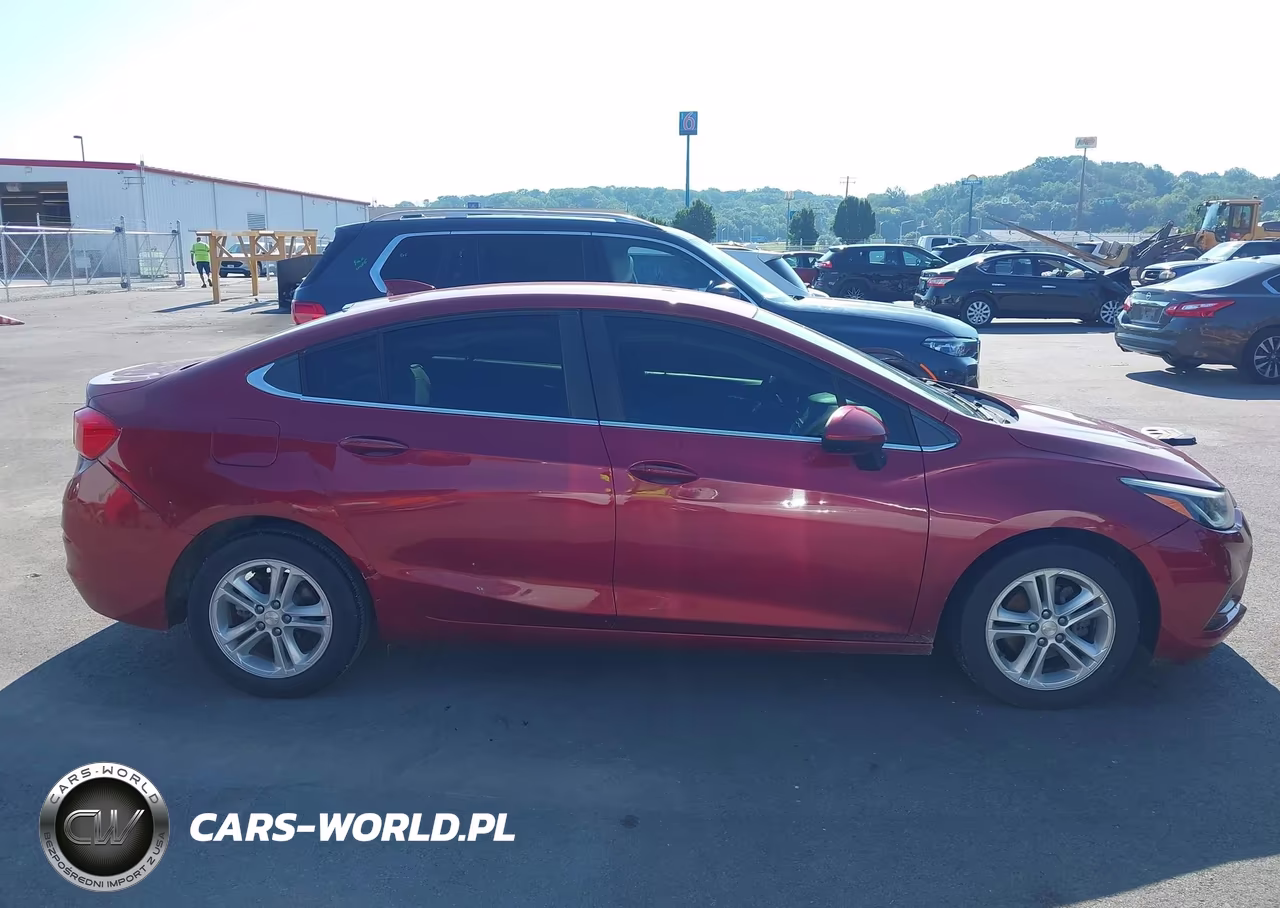 2018 Chevrolet Cruze Lt Auto VIN:1G1BE5SM7J7227128 - 13