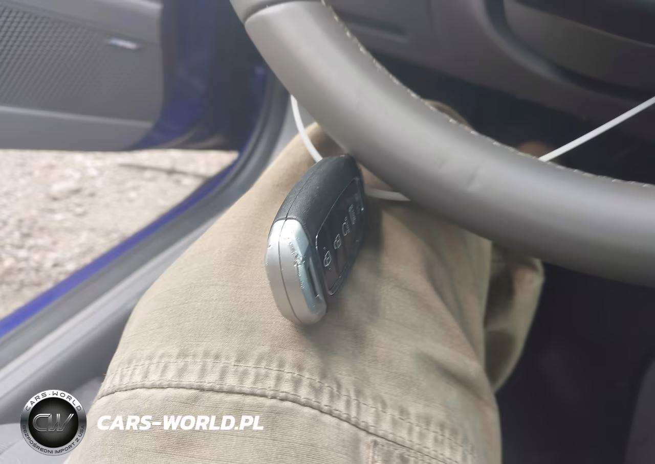 2022 Hyundai Elantra Sel VIN:KMHLN4AG3NU319535 - 11