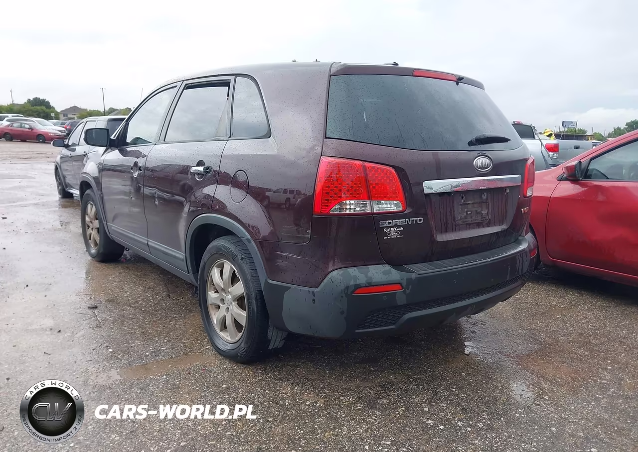 2012 Kia Sorento Lx VIN:5XYKT3A67CG222098 - 3