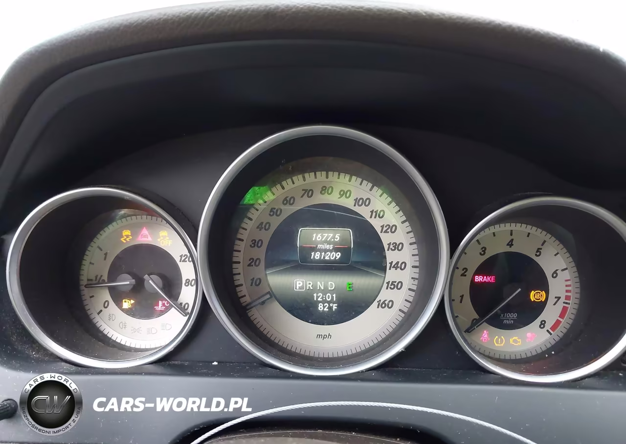 2014 Mercedes-Benz C 250 Luxury VIN:WDDGF4HBXER308196 - 7