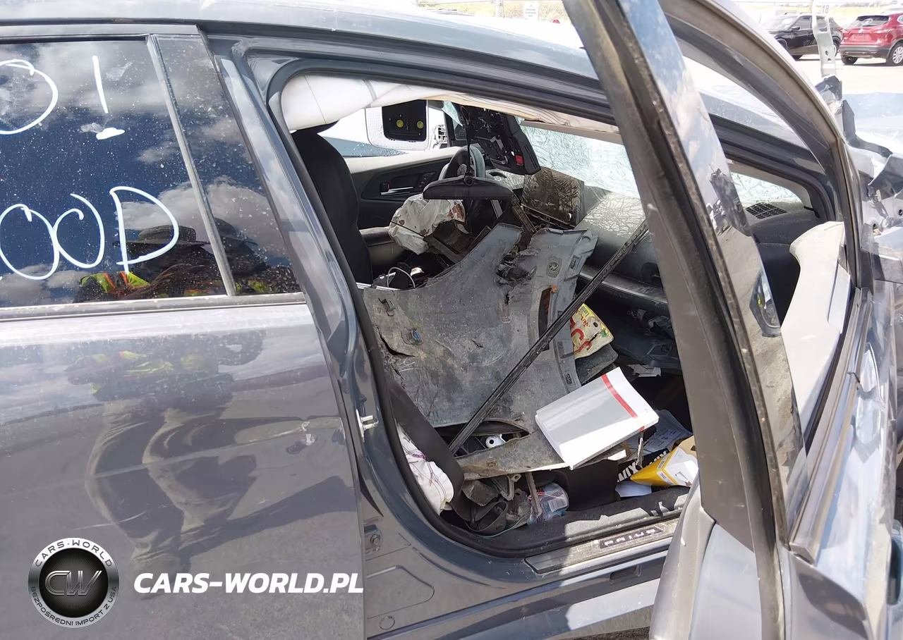 2024 Toyota Prius Limited Awd-E VIN:JTDADABU3R3020902 - 5