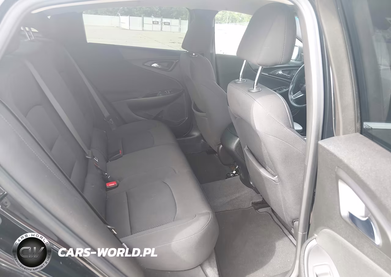 2019 Chevrolet Malibu Rs VIN:1G1ZG5ST0KF189605 - 8
