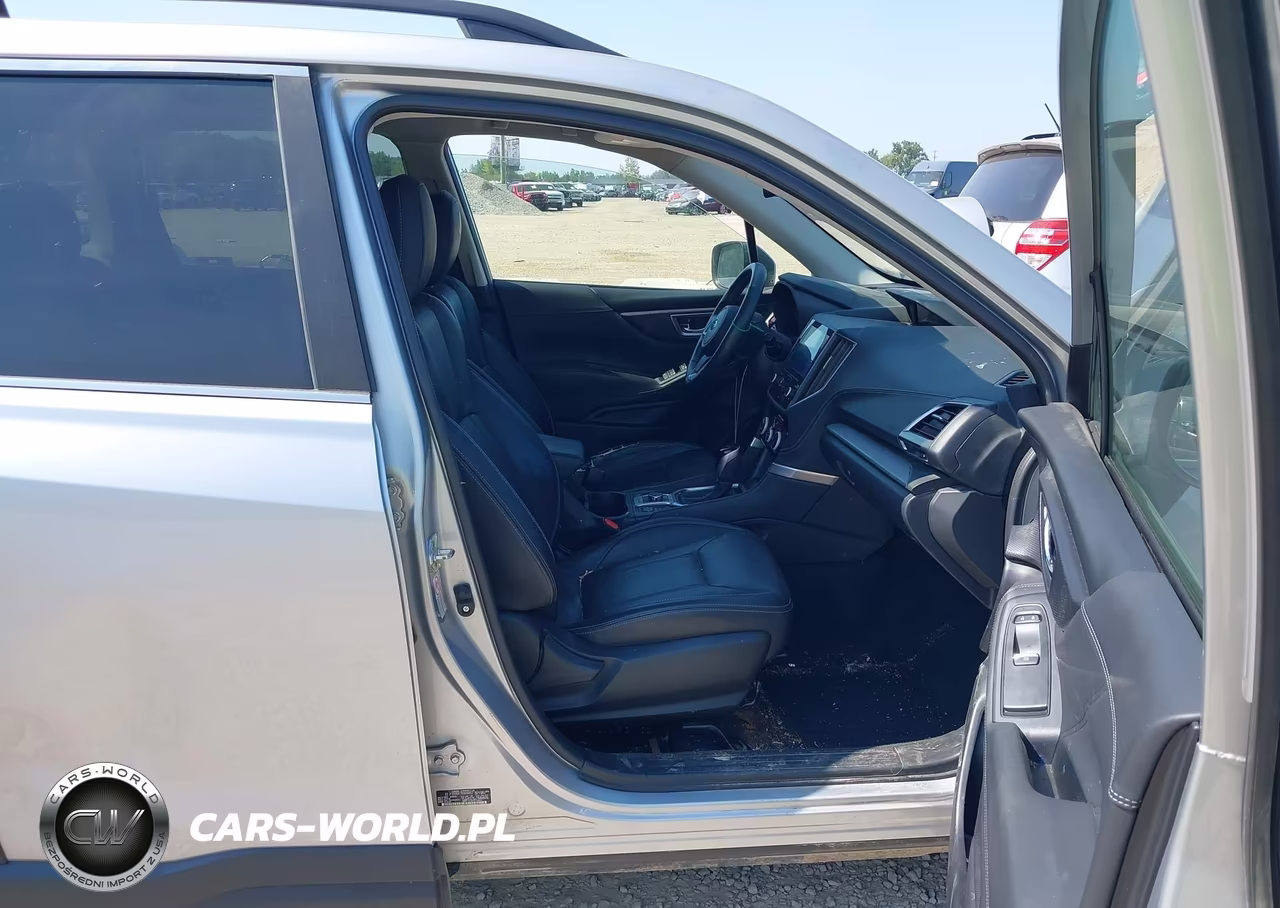 2019 Subaru Forester Limited VIN:JF2SKAUC7KH444852 - 5