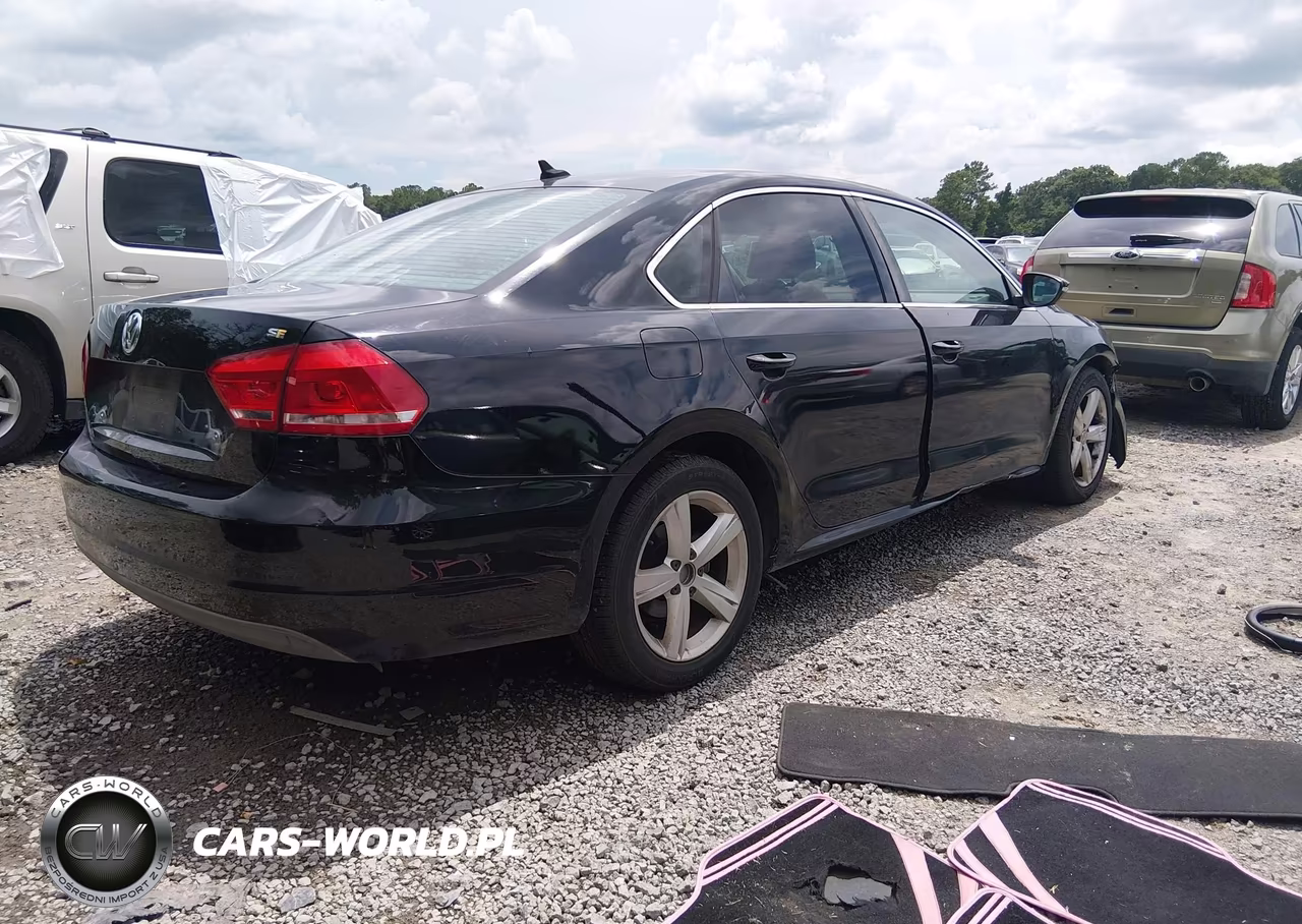2012 Volkswagen Passat 2.5L Se VIN:1VWBH7A30CC050660 - 4