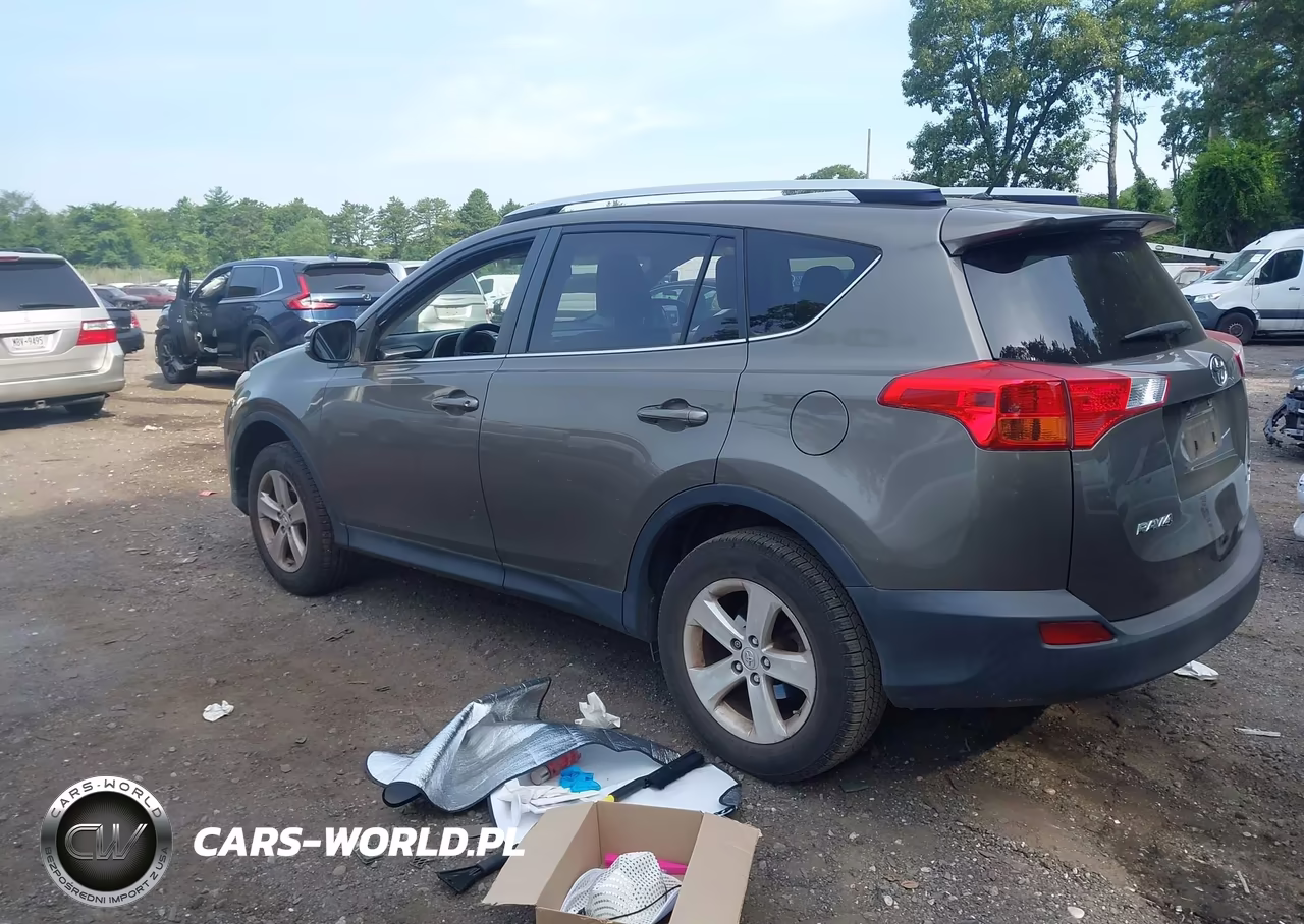 2013 Toyota Rav4 Xle VIN:JTMRFREVXDD000424 - 3