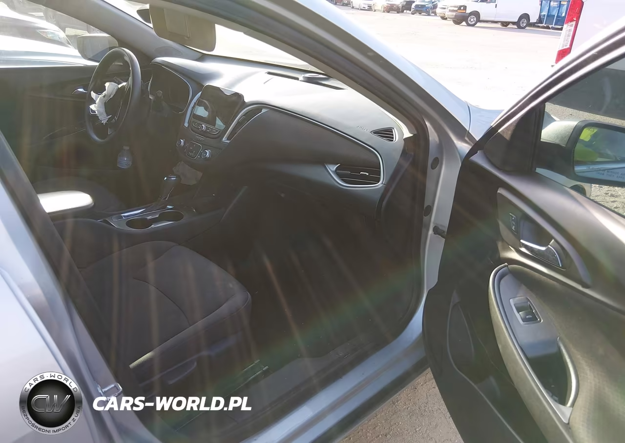 2020 Chevrolet Malibu Fwd Ls VIN:1G1ZB5ST7LF117767 - 5