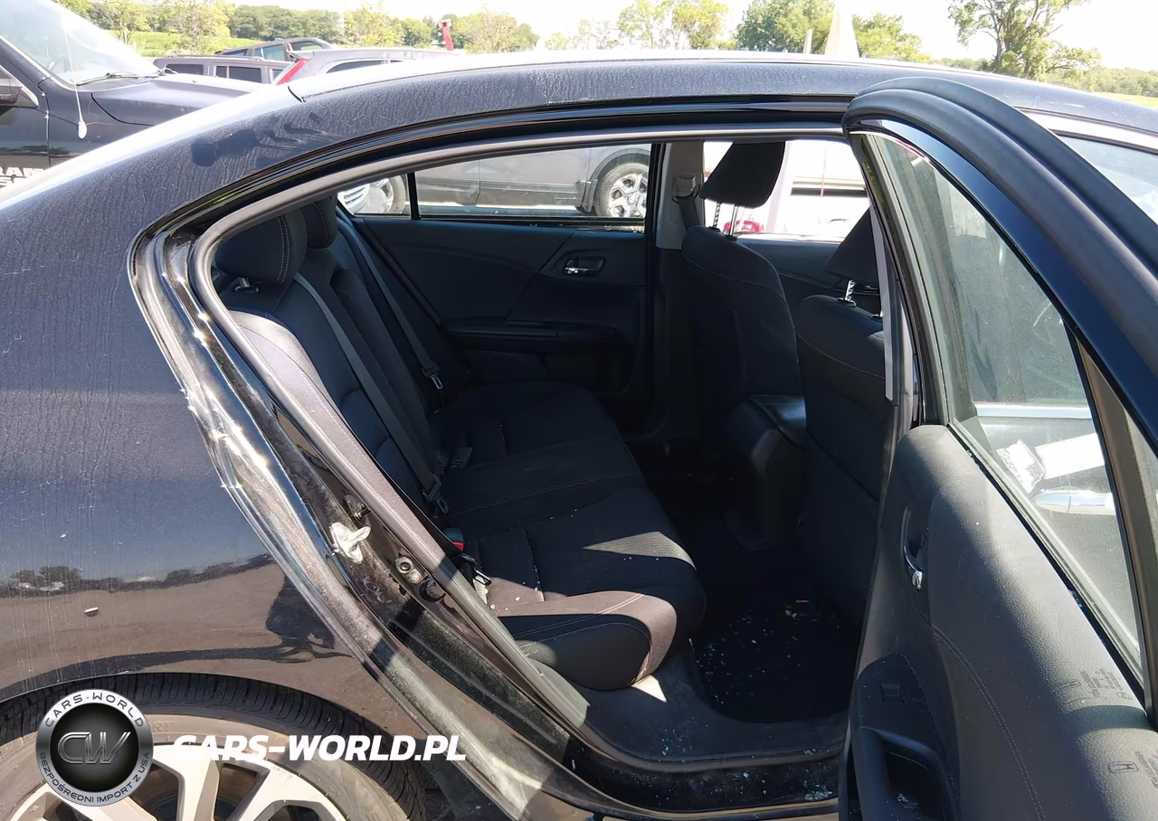 2015 Honda Accord Sport VIN:1HGCR2F53FA266702 - 8
