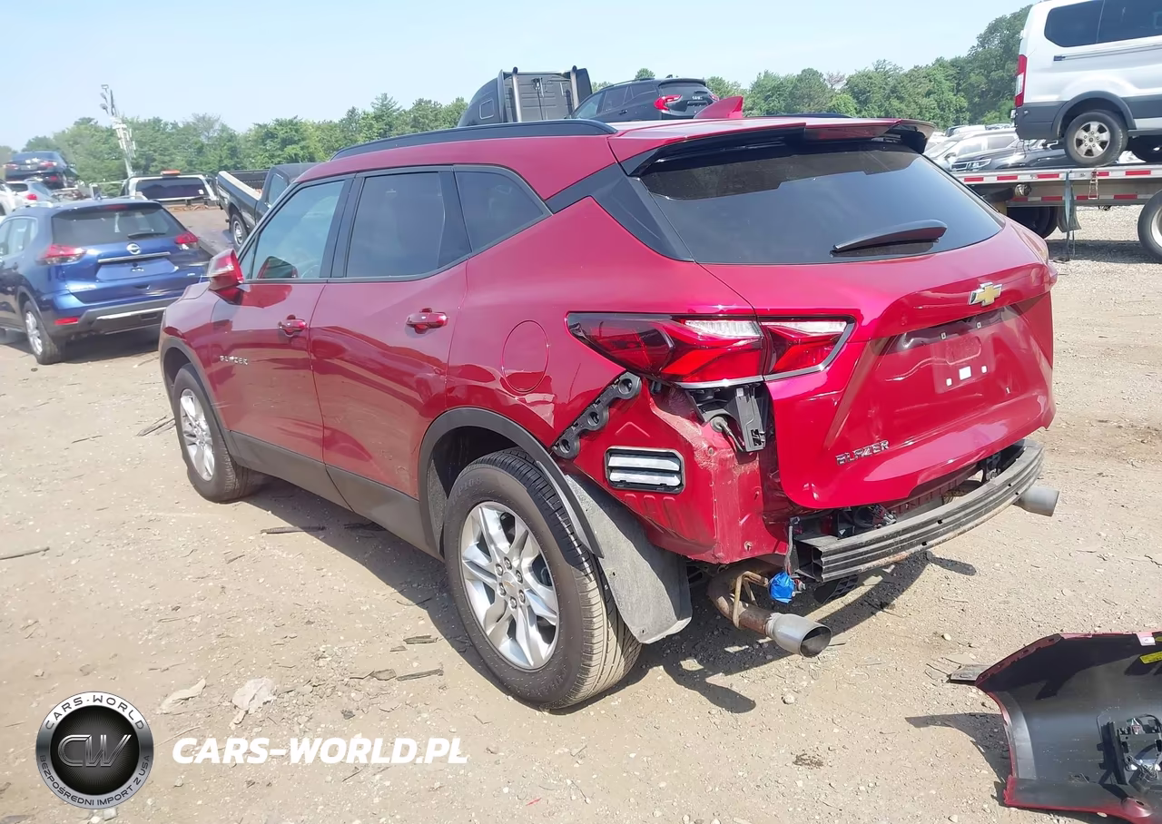 2019 Chevrolet Blazer VIN:3GNKBBRA0KS608355 - 3