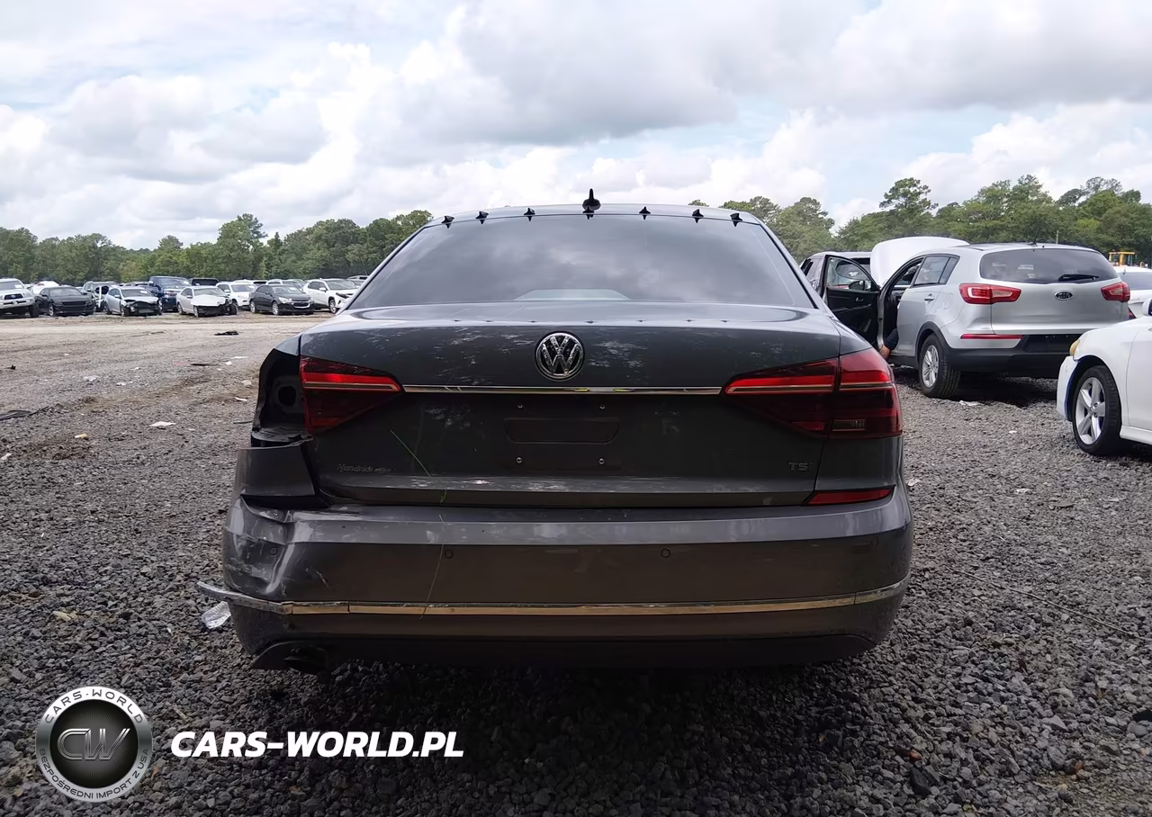 2017 Volkswagen Passat 1.8T Se VIN:1VWGT7A31HC079872 - 16