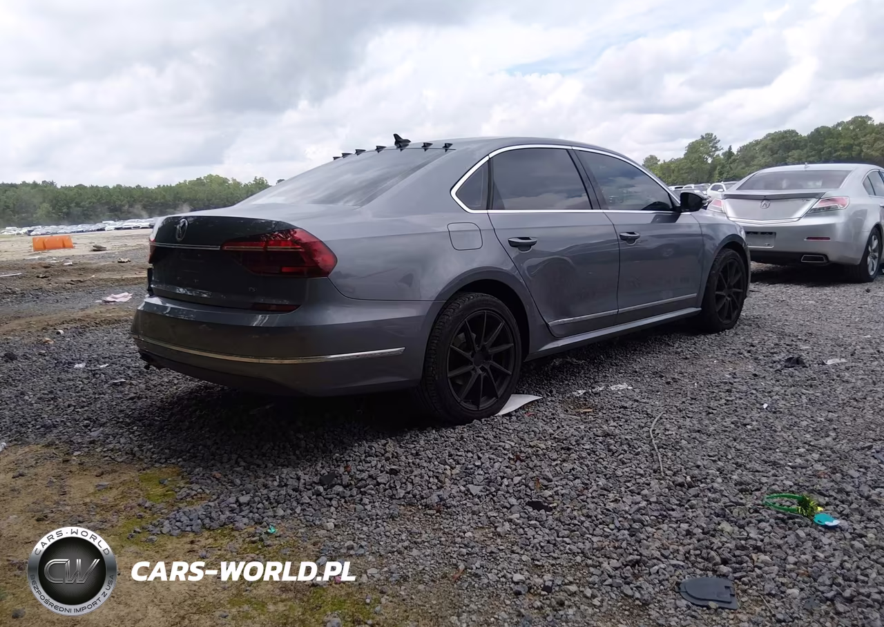 2017 Volkswagen Passat 1.8T Se VIN:1VWGT7A31HC079872 - 4