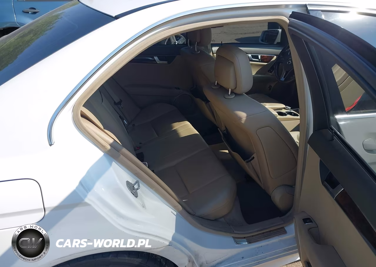 2013 Mercedes-Benz C 250 Sport VIN:WDDGF4HB4DR294651 - 8