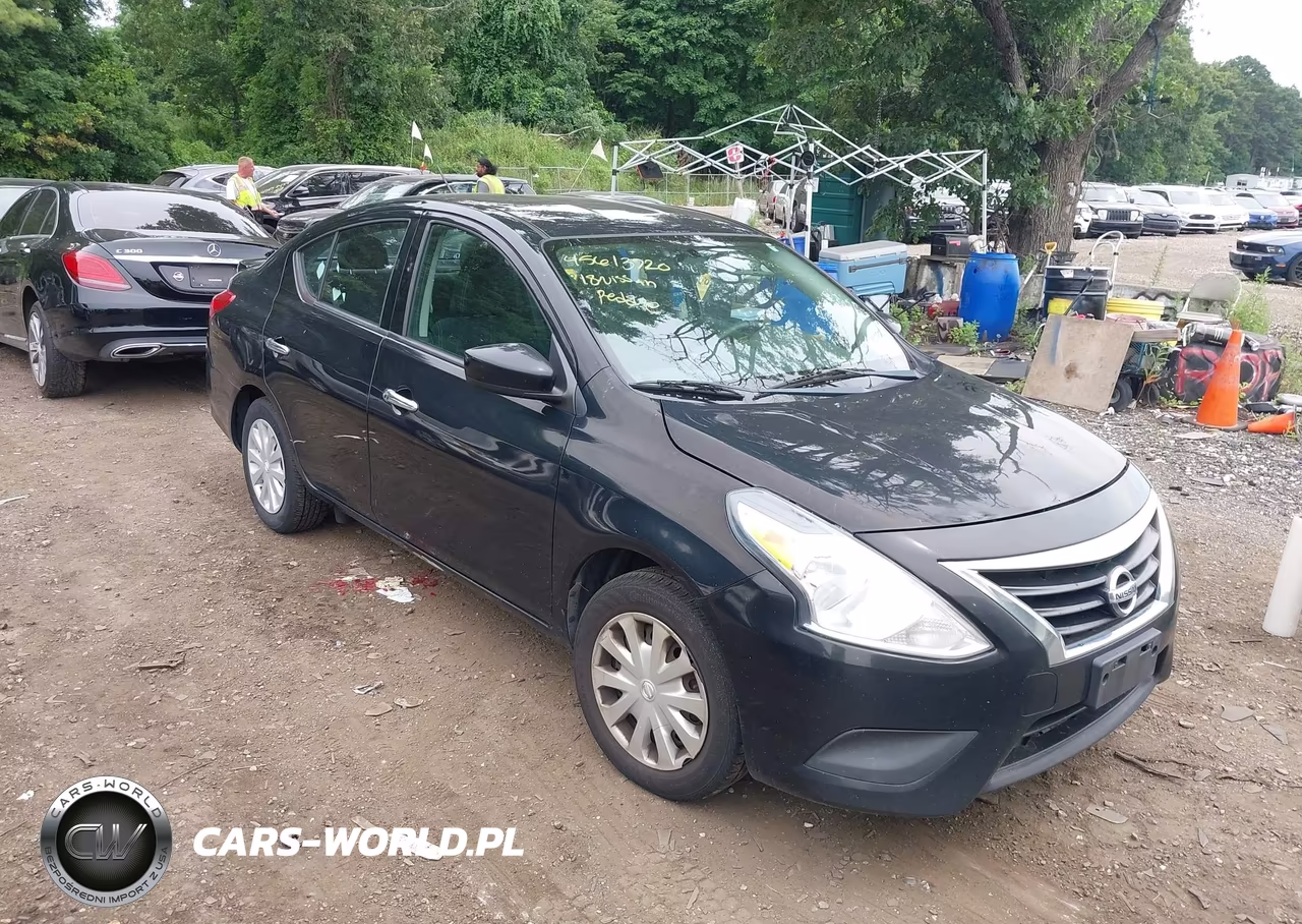 2018 Nissan Versa 1.6 Sv – zdjęcie 1 z 12