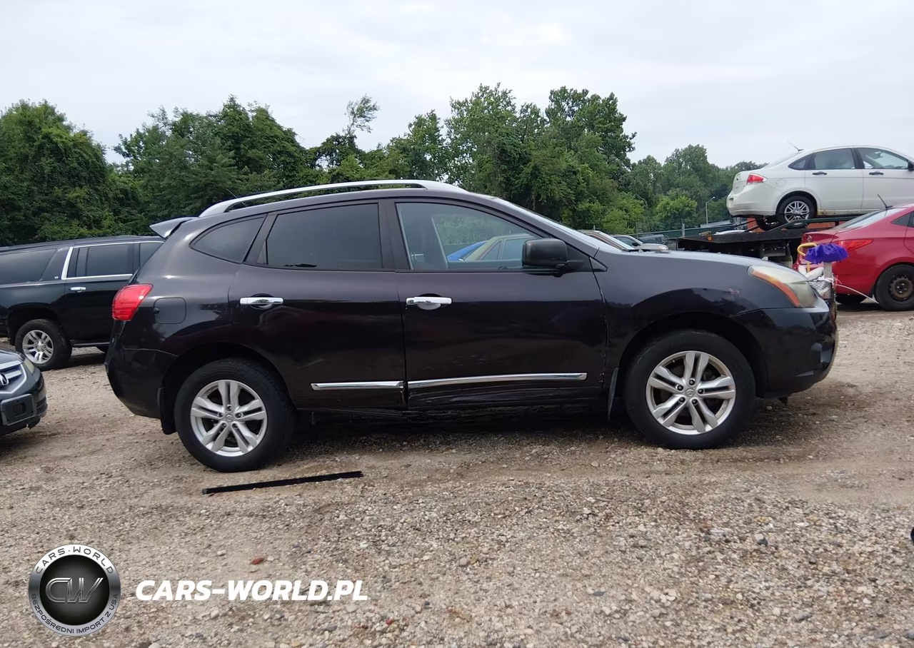 2015 Nissan Rogue Select S VIN:JN8AS5MV1FW765343 - 6