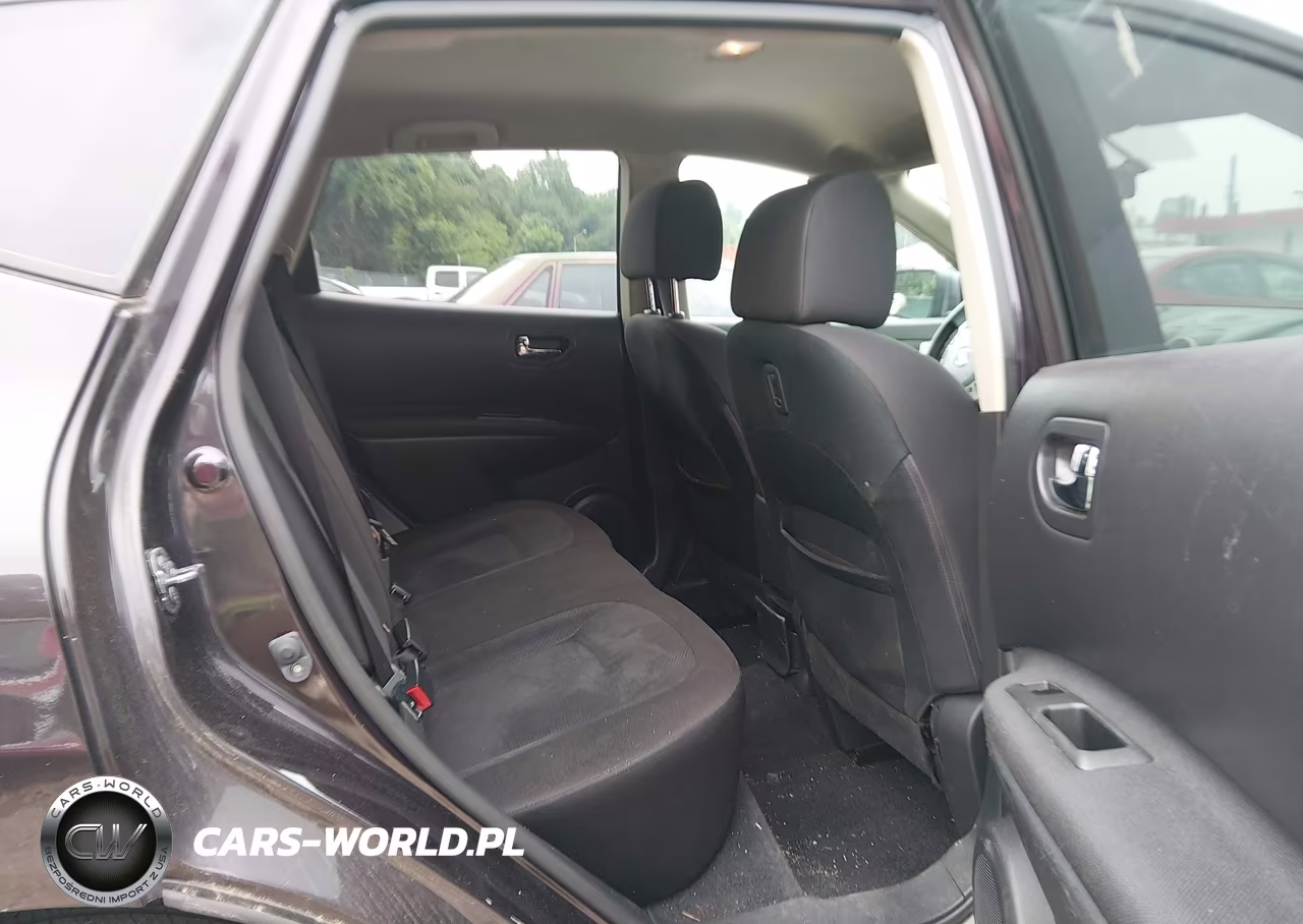 2015 Nissan Rogue Select S VIN:JN8AS5MV1FW765343 - 8