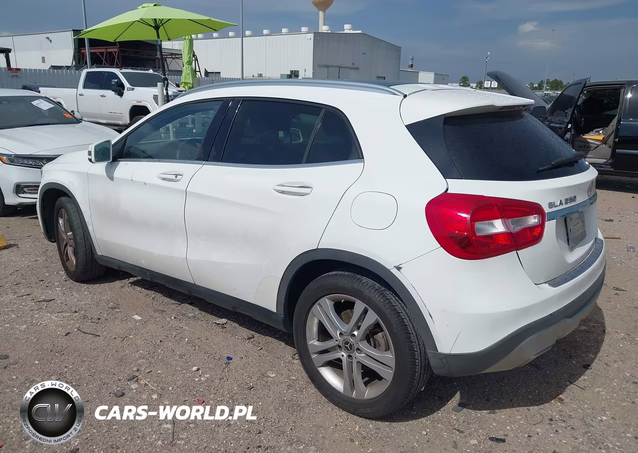 2020 Mercedes-Benz Gla 250 4Matic VIN:WDCTG4GB3LJ650702 - 3
