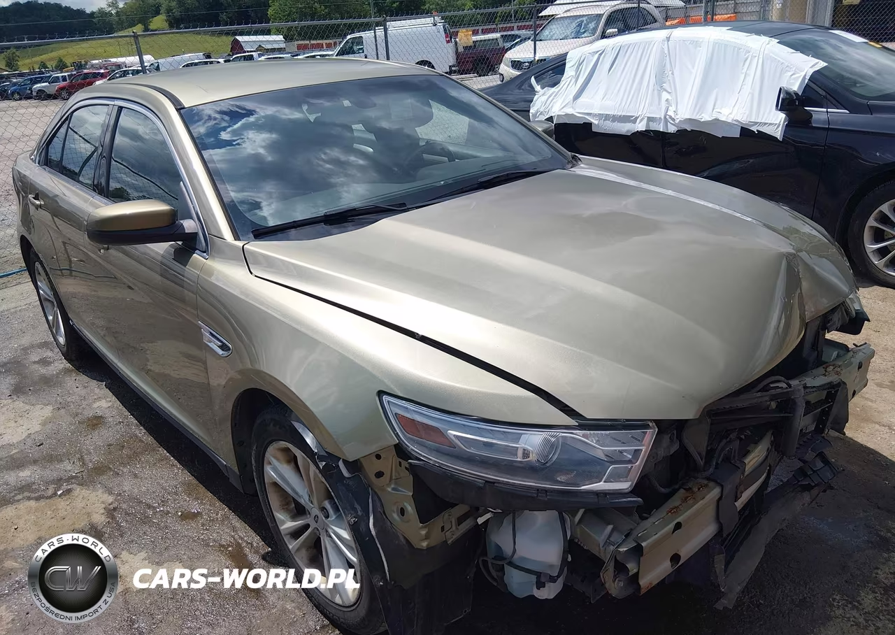 2013 Ford Taurus Sel