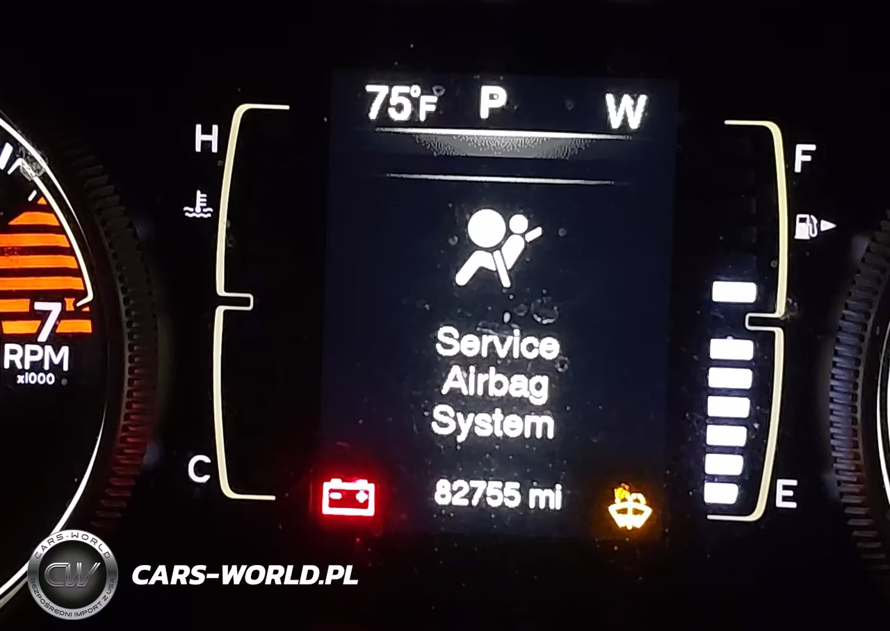 2018 Jeep Cherokee Latitude Fwd VIN:1C4PJLCB3JD518334 - 15