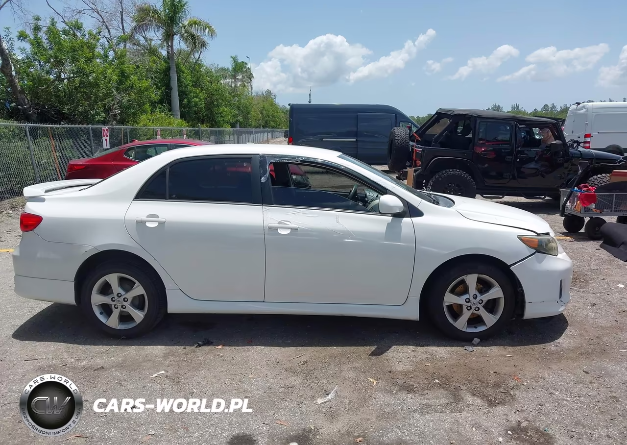 2013 Toyota Corolla S VIN:5YFBU4EE4DP184329 - 13